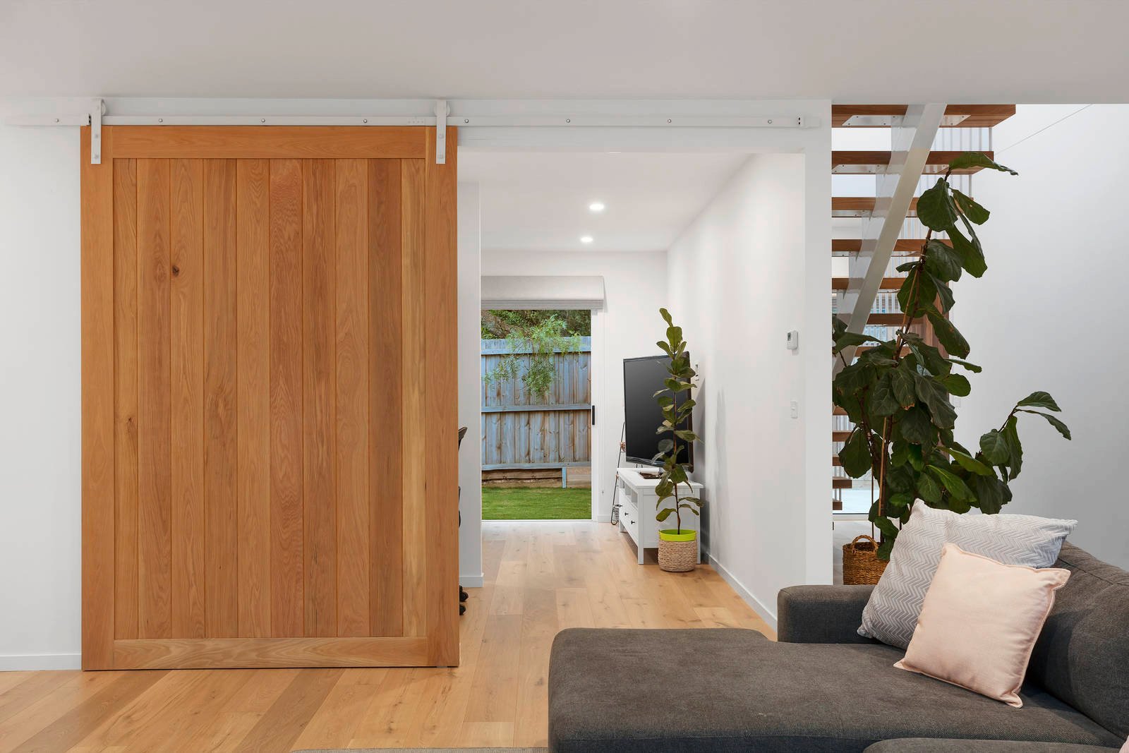Property Gallery Thumbnail 2