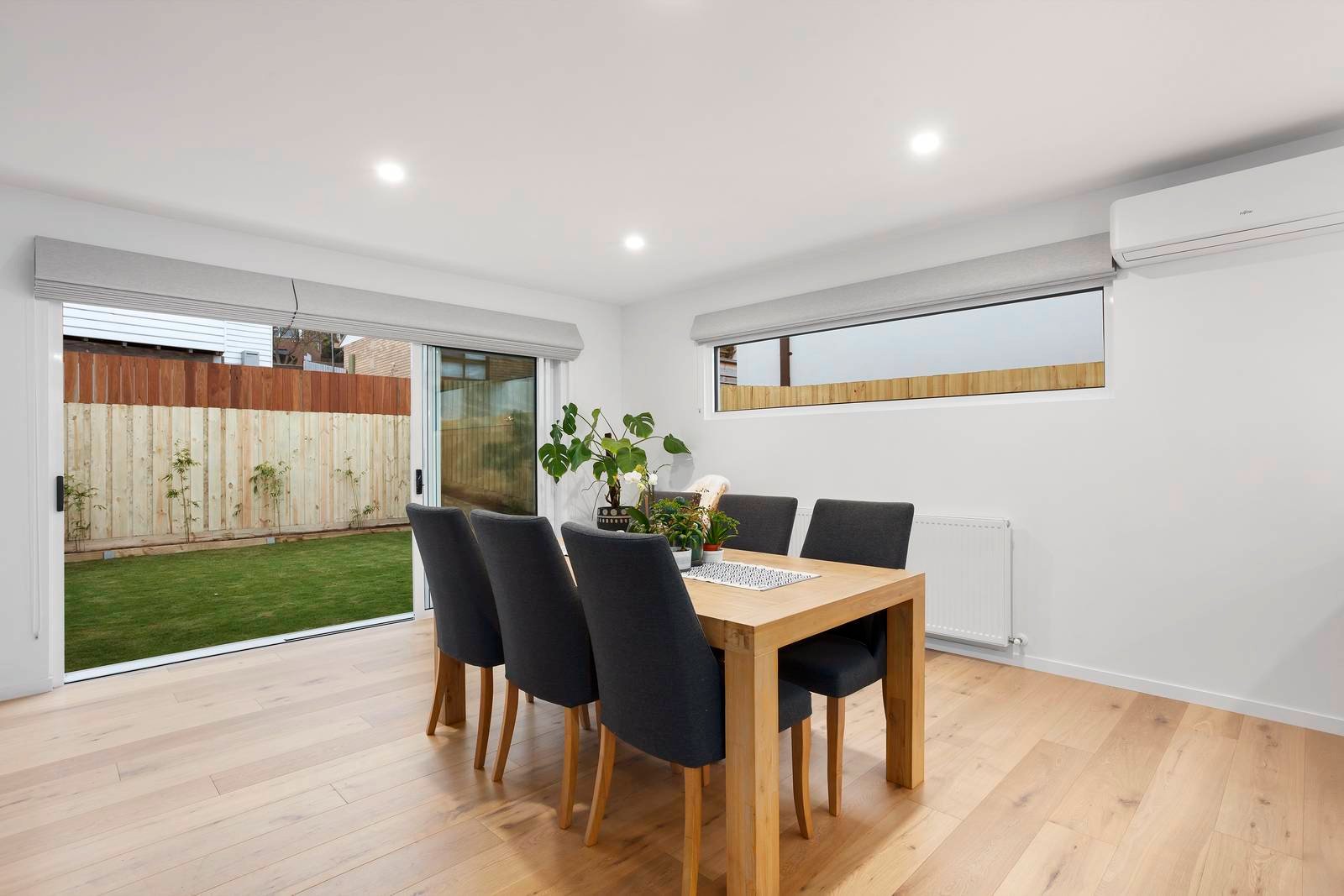 Property Gallery Thumbnail 7