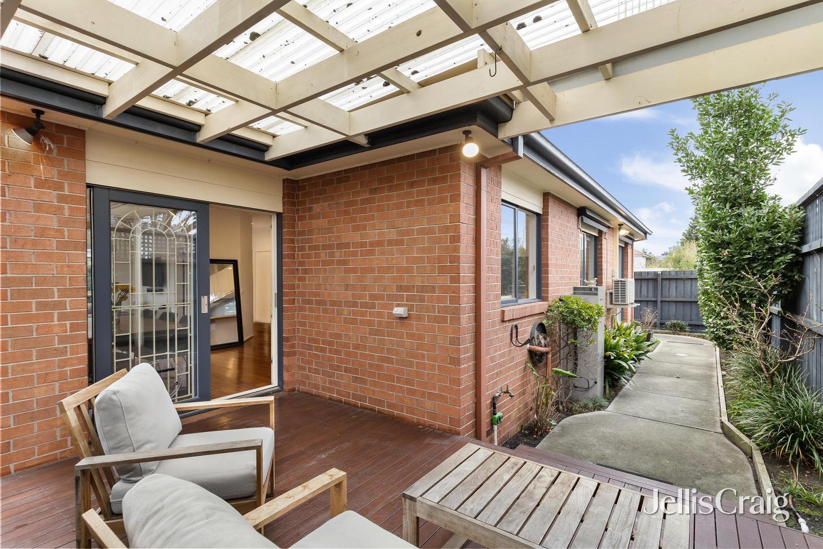 18b Cairnes Grove, Bentleigh image 10