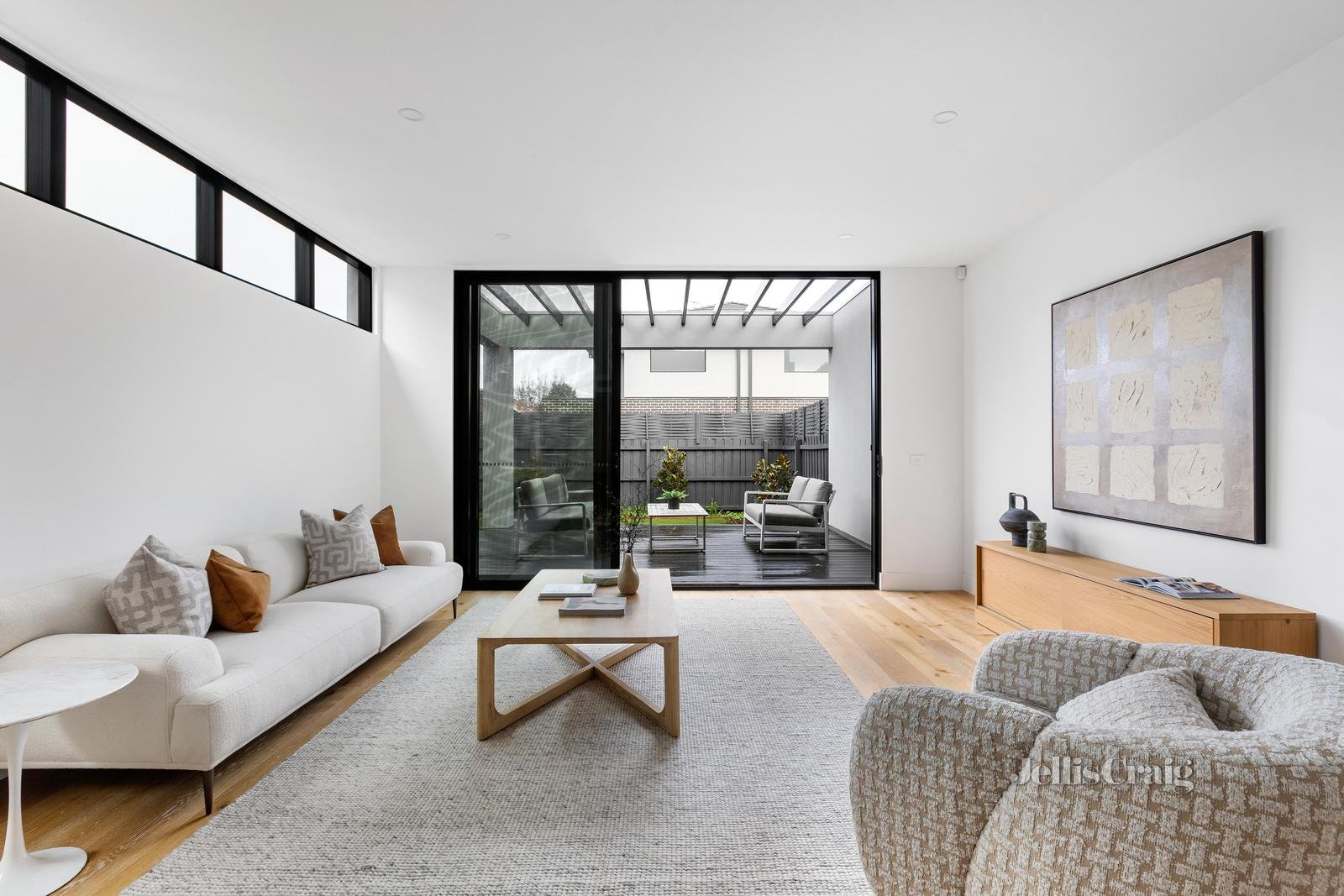 18b Edinburgh Street, Bentleigh East image 3