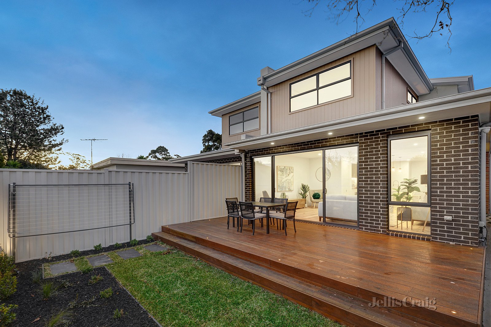 18B Kershaw Street, Bentleigh East image 7