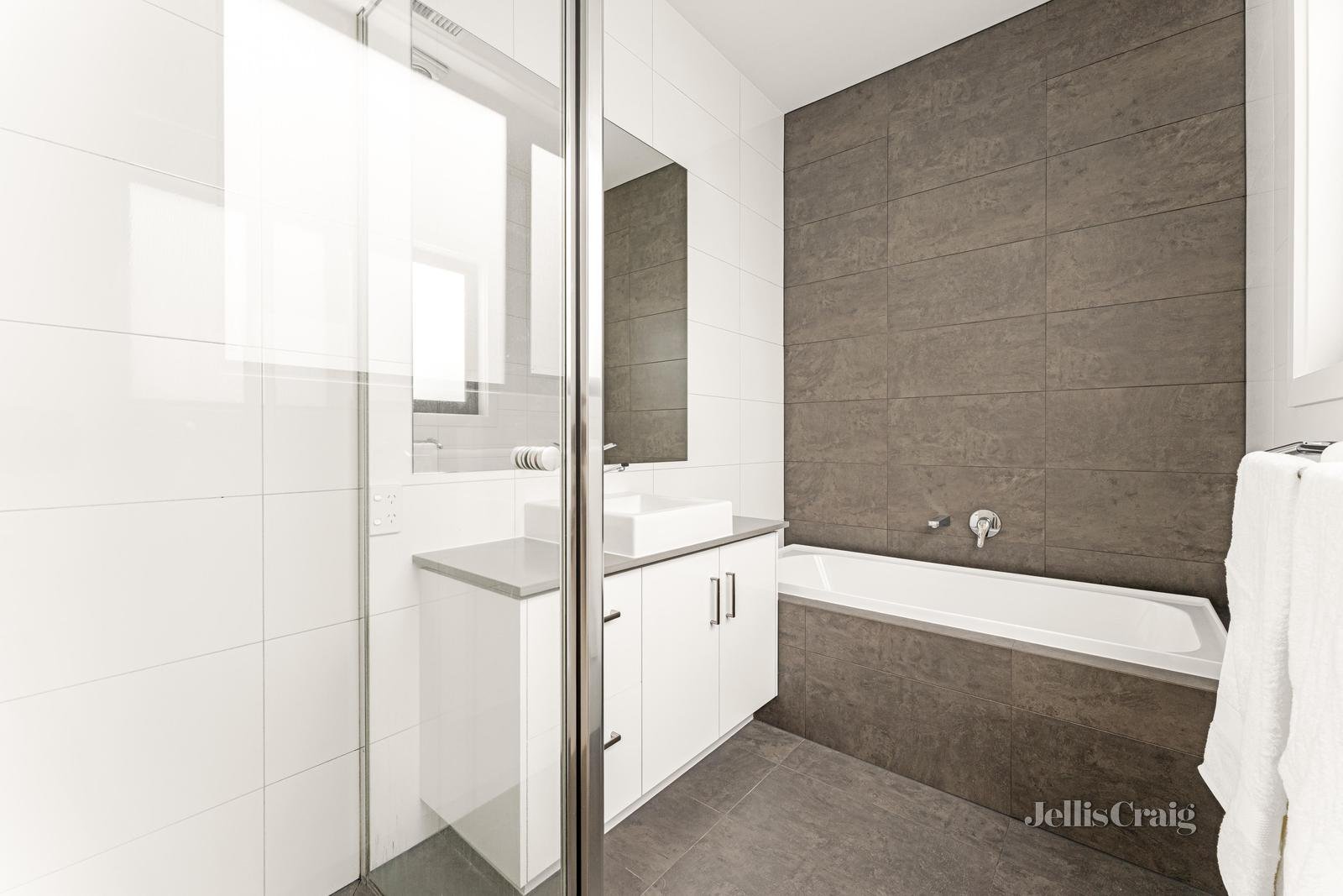 18B Norland Street, Mentone image 11
