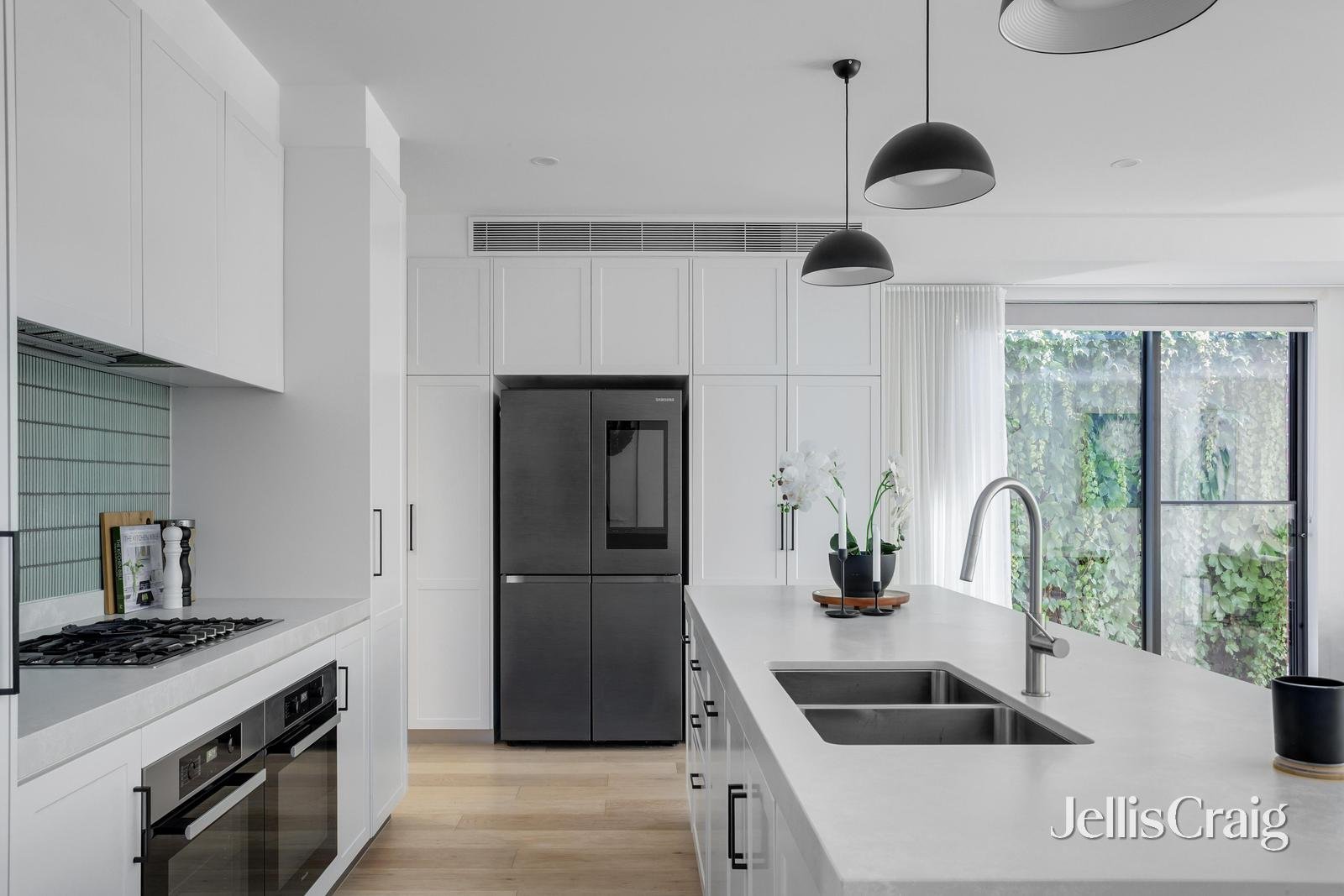 18b Poet Road, Bentleigh&nbsp;East image 2