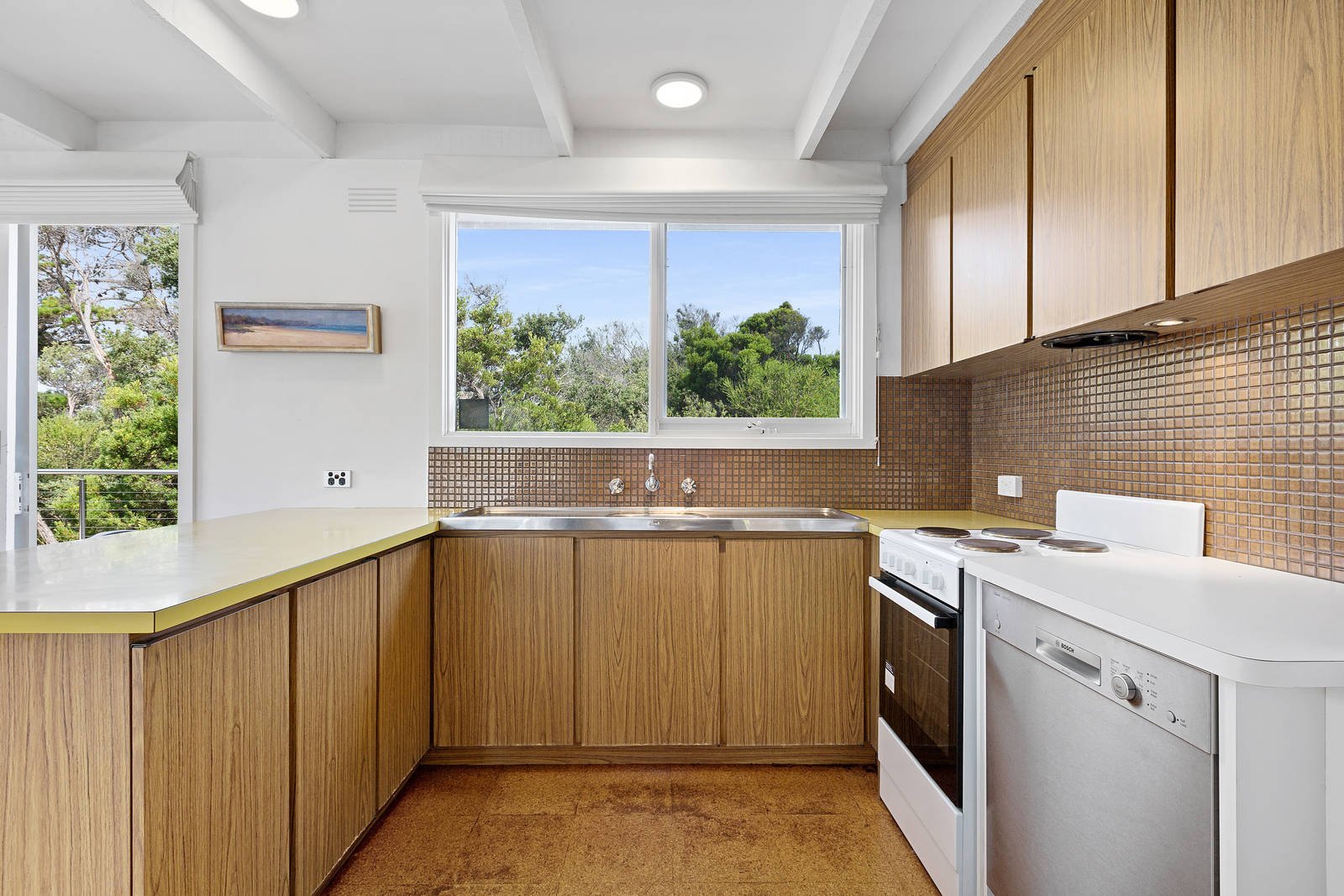 Property Gallery Thumbnail 4