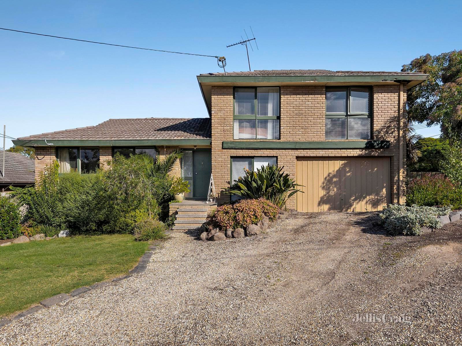19 Abelia Street, Doncaster East image 2