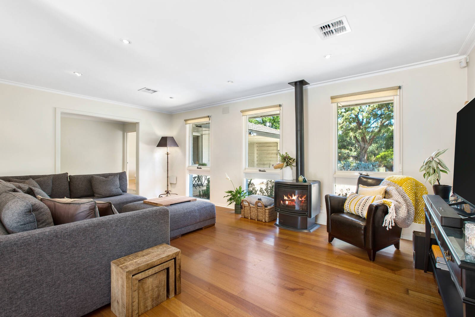 Property Gallery Thumbnail 2