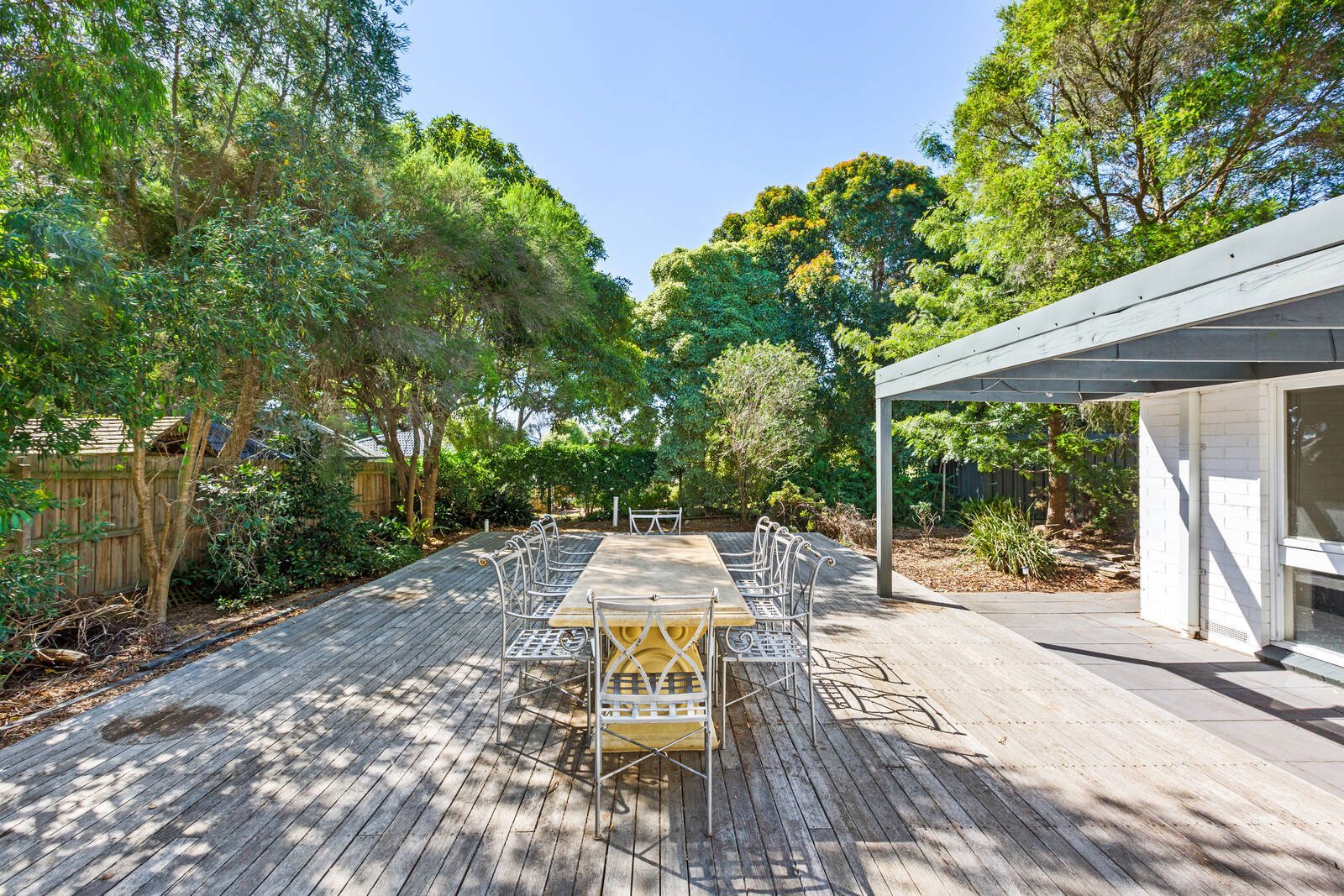 Property Gallery Thumbnail 8