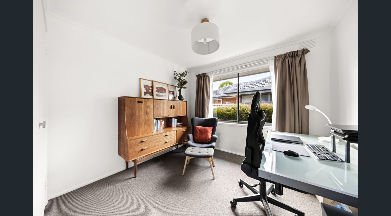 19 Amesbury Avenue, Wantirna image 6