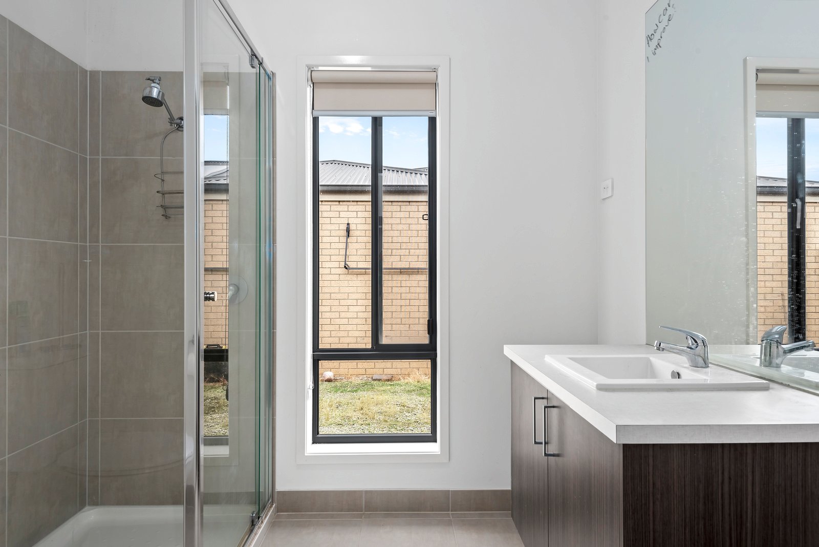 Property Gallery Thumbnail 4