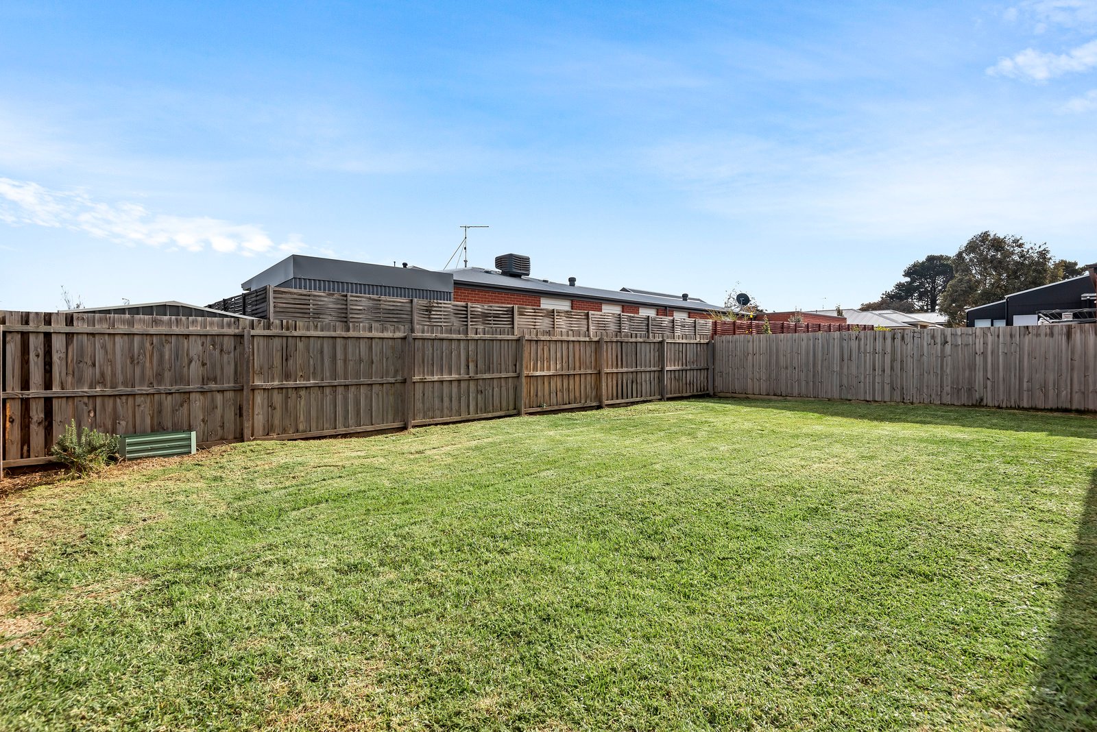 Property Gallery Thumbnail 9