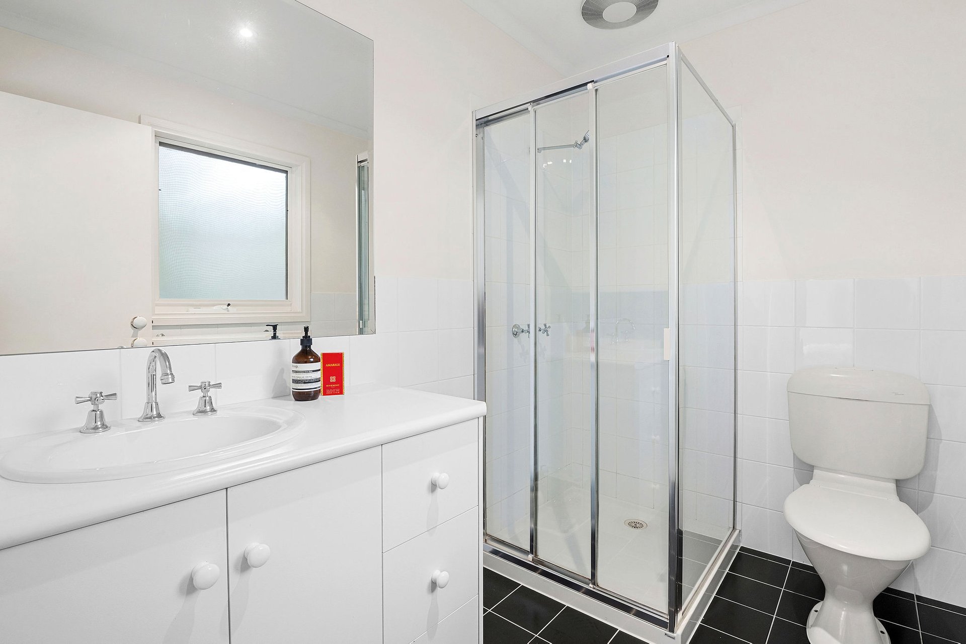19 Andrea Street, Rye image 9