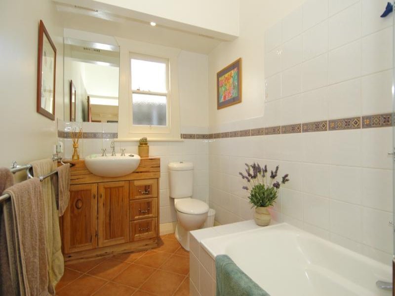 19 Austin Street, Newtown image 9