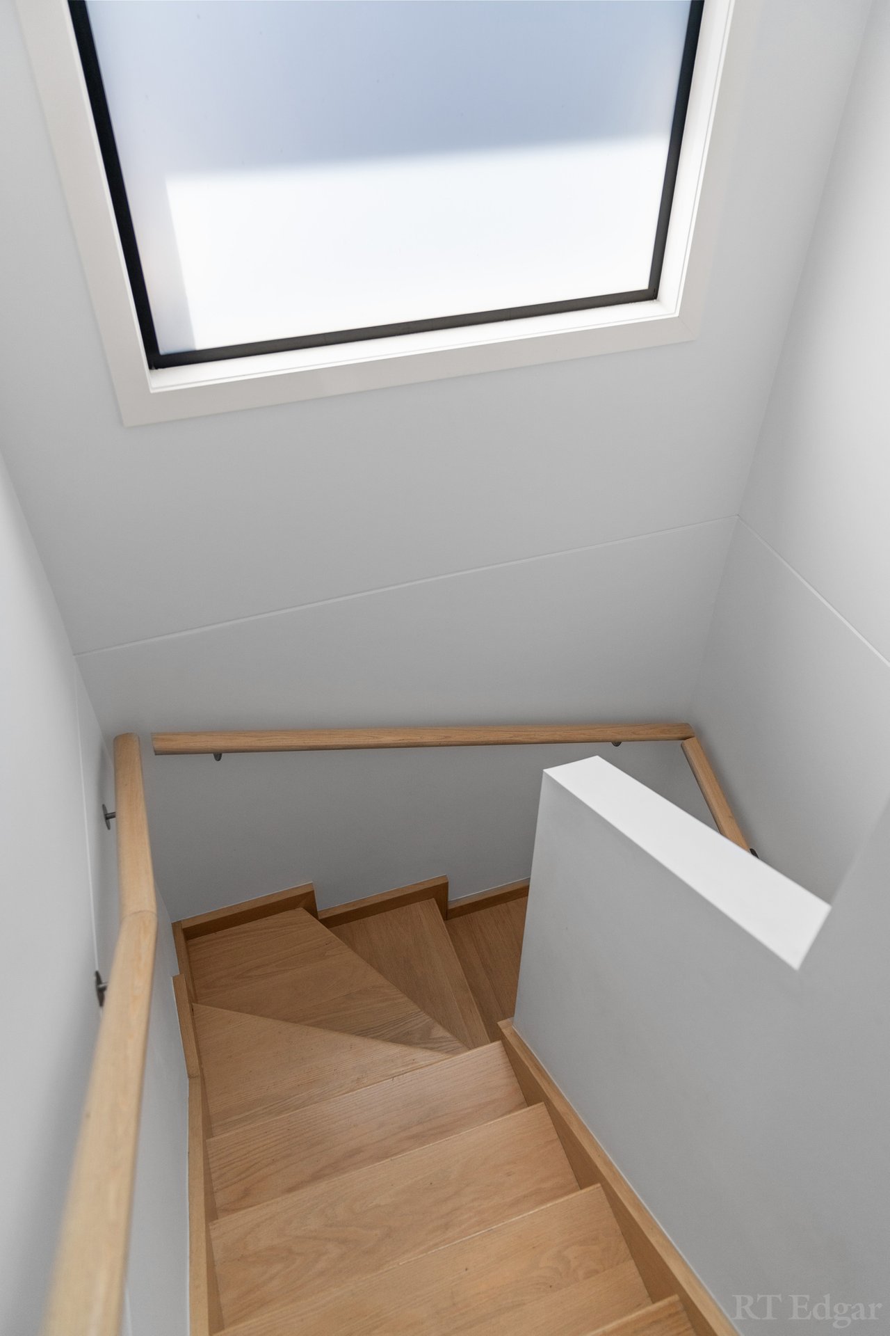 Property Gallery Thumbnail 9