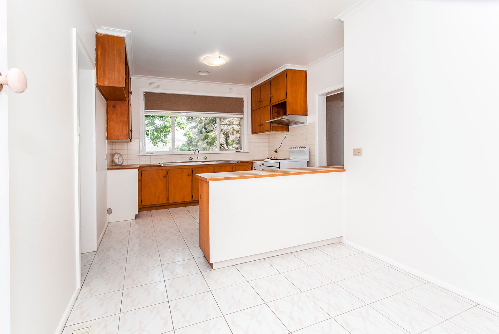 Property Gallery Thumbnail 4