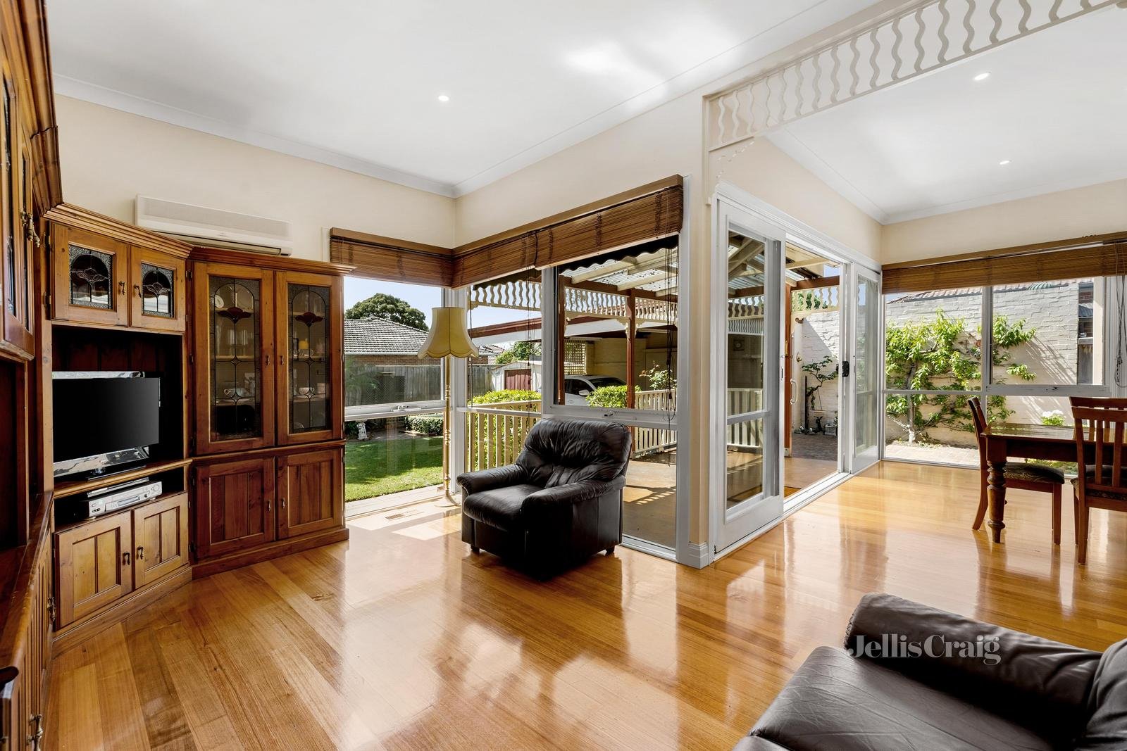 19 Beauville Avenue, Murrumbeena image 7