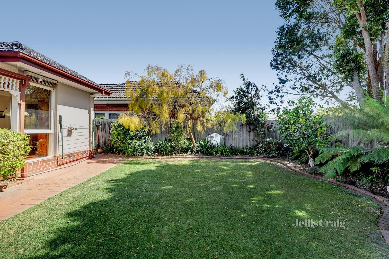 19 Beauville Avenue, Murrumbeena image 11