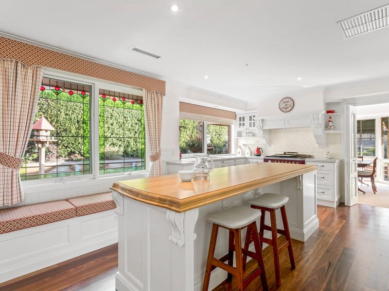 Property Gallery Thumbnail 4