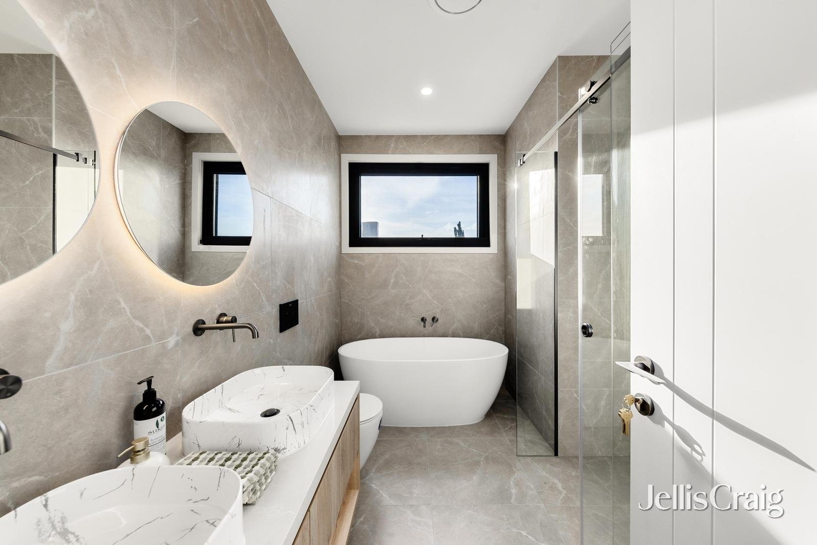 1/9 Bishop Street, Box&nbsp;Hill image 7