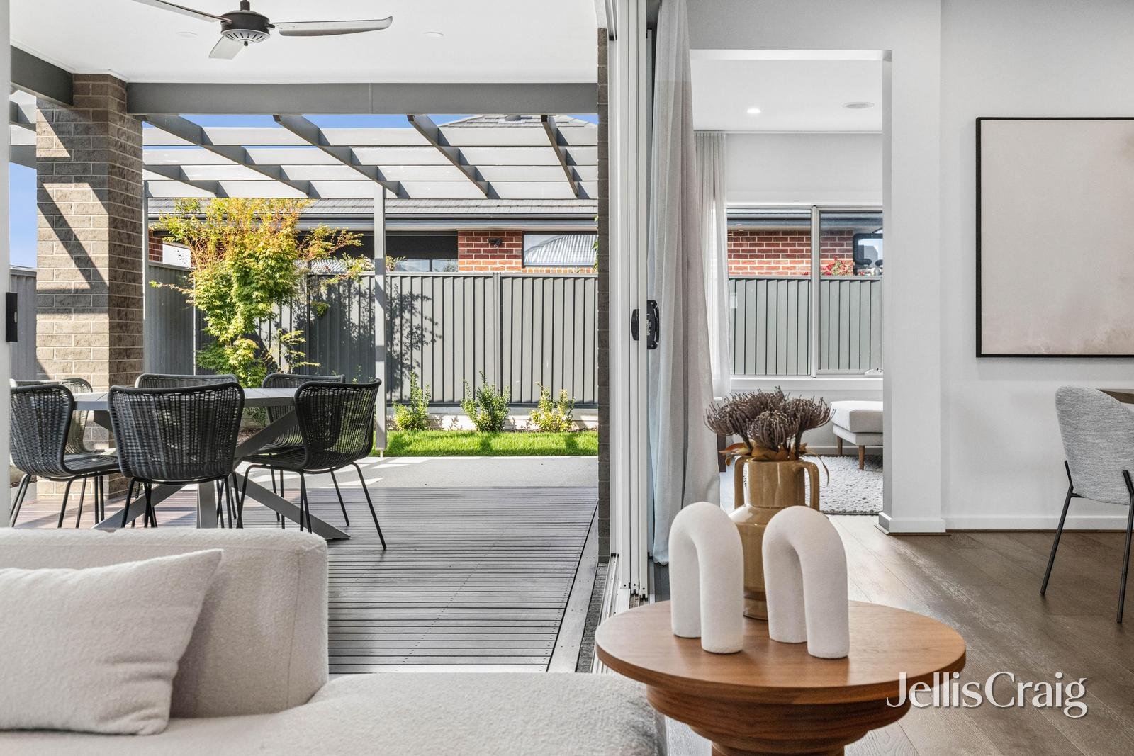 19 Blomeley Drive, Lucas image 7