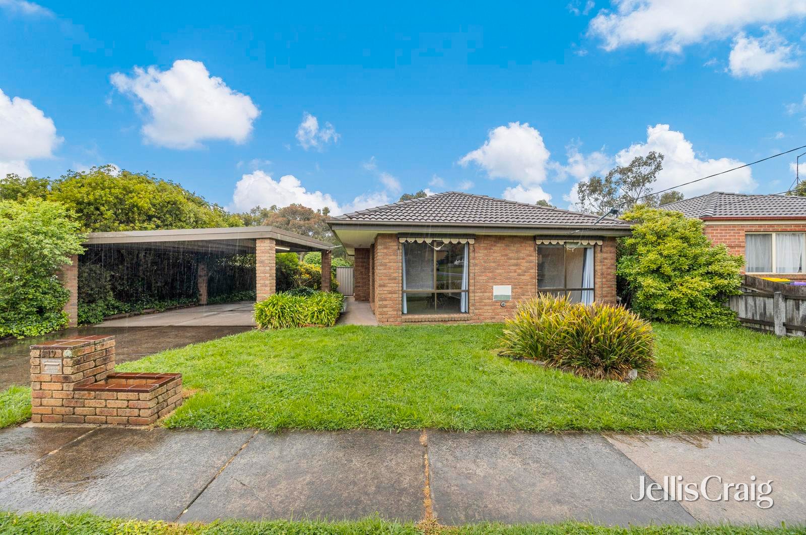 19 Bradby Avenue, Mount Clear image 1