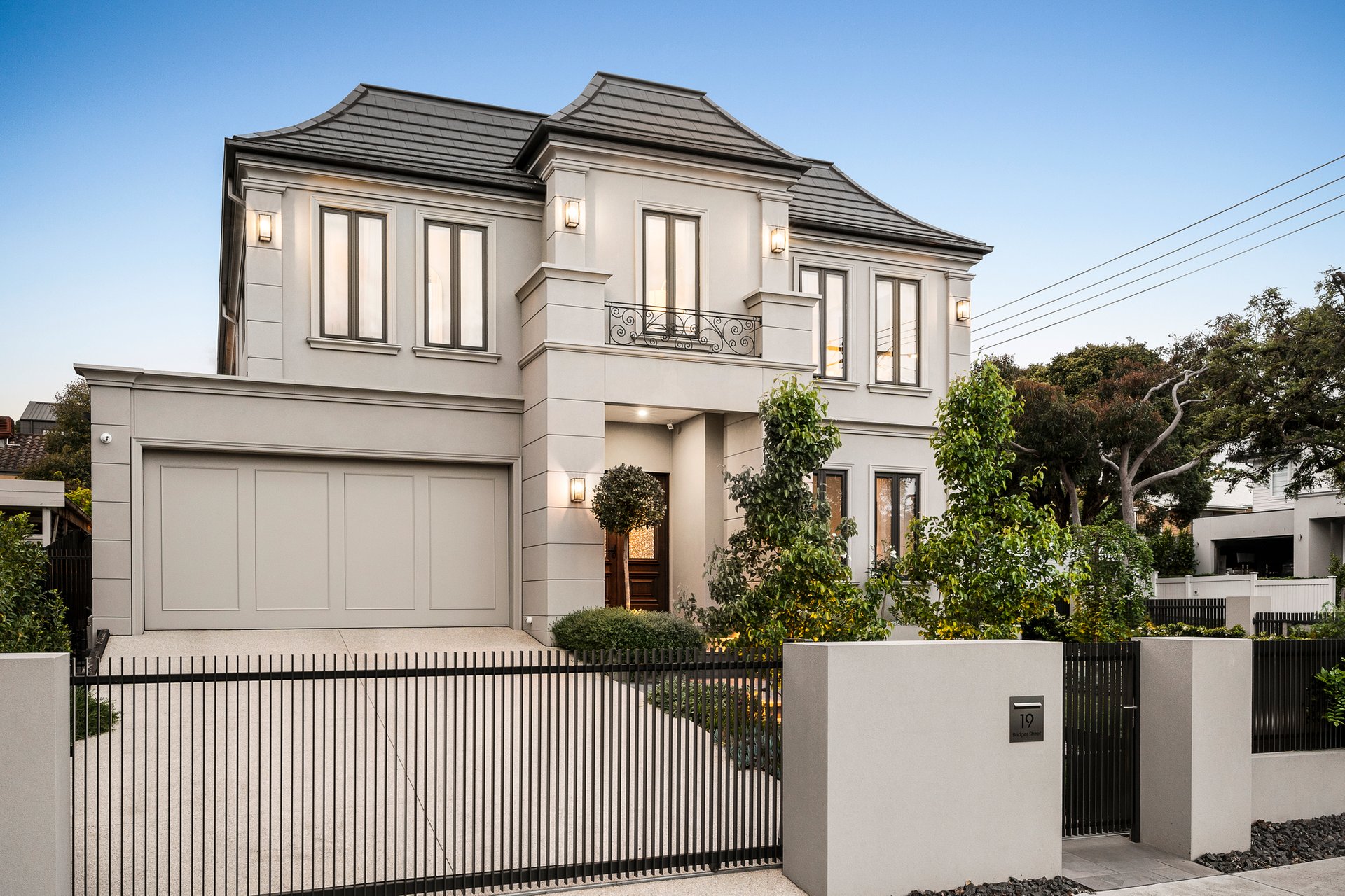 19 Bridges Street