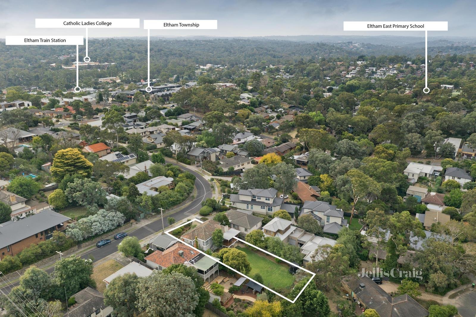 19 Brownes Crescent, Eltham image 2