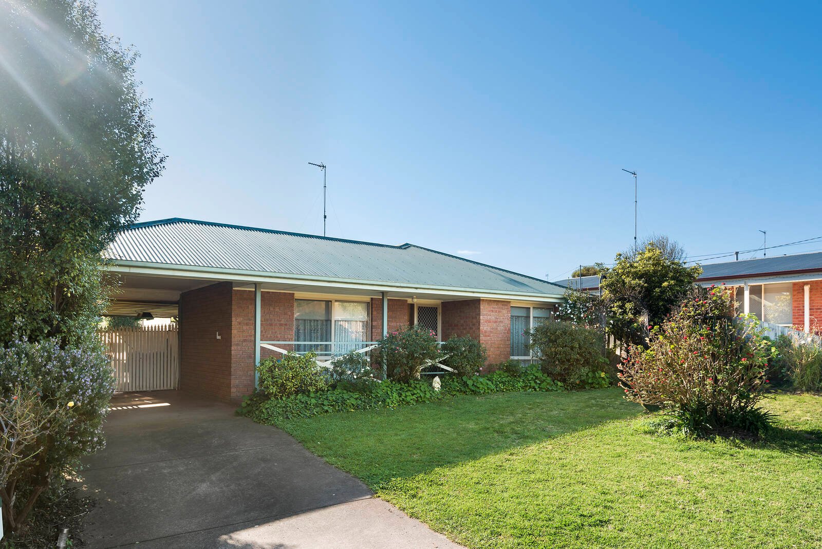 Property Gallery - Main Image