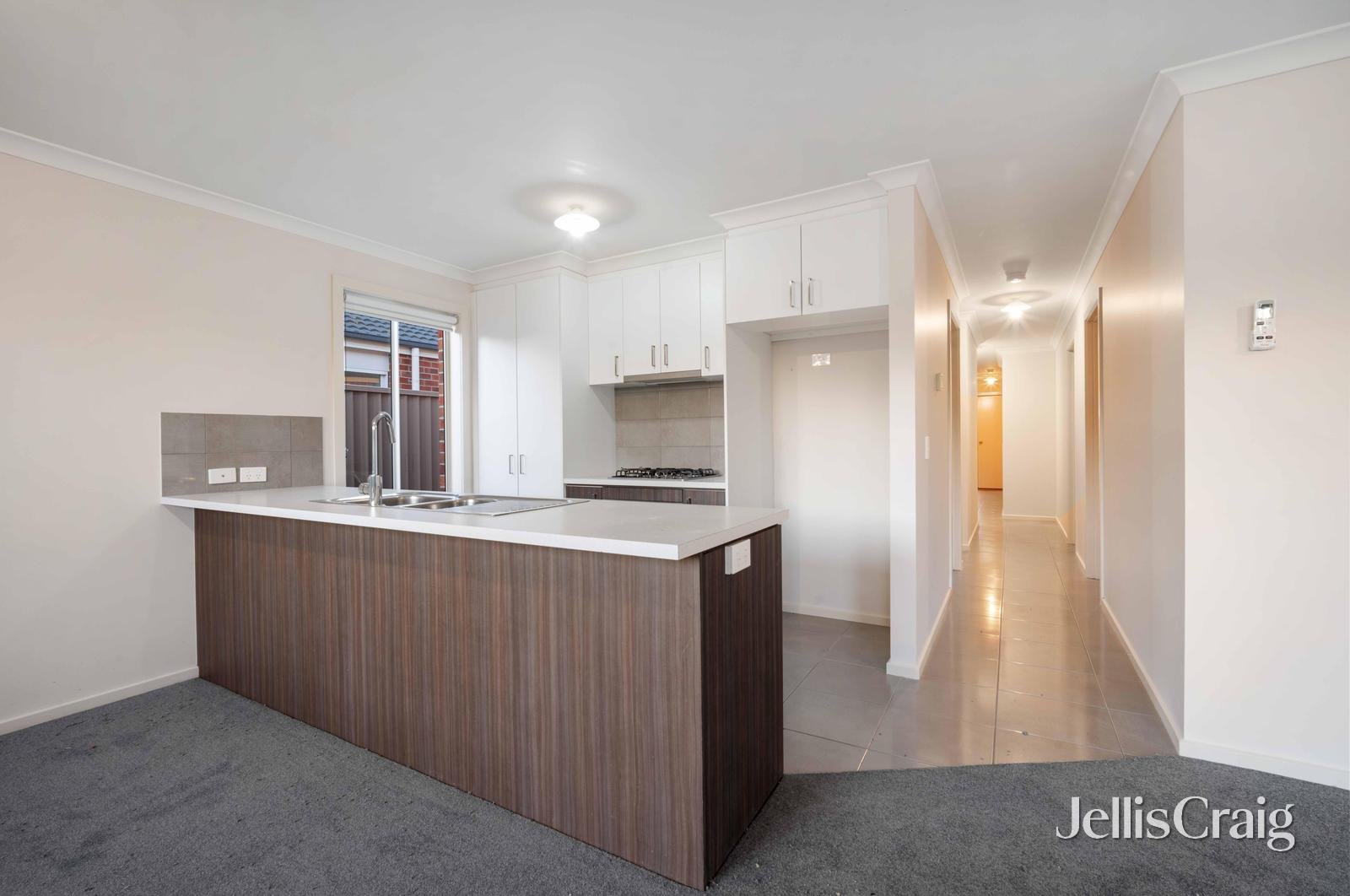 1/9 Burnett Street, Sebastopol image 2