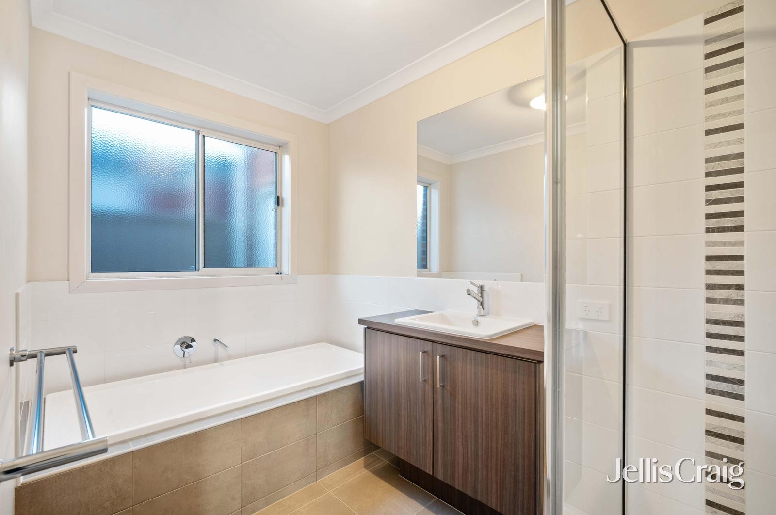 1/9 Burnett Street, Sebastopol image 7