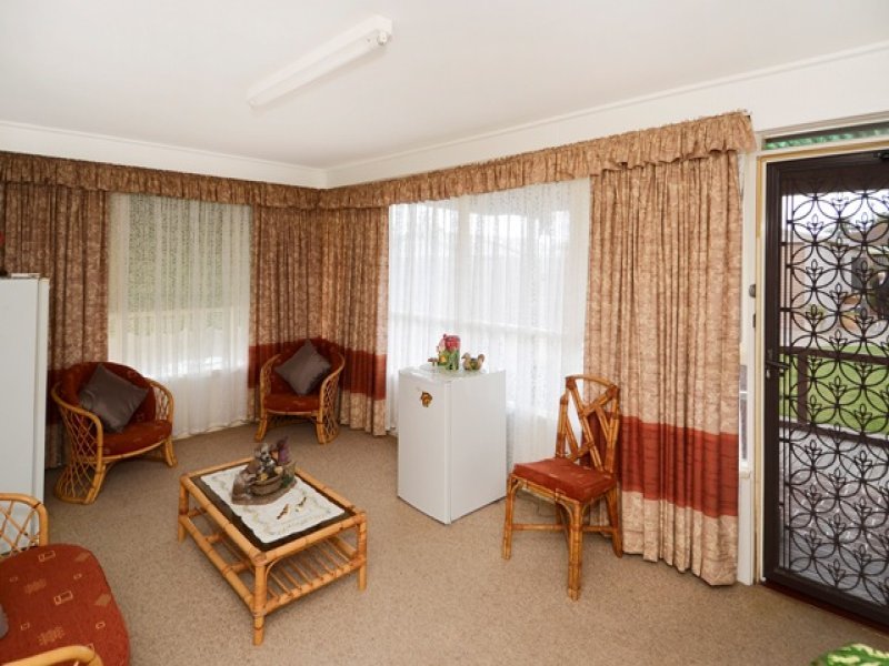 19 Buxton Road, Herne Hill image 5