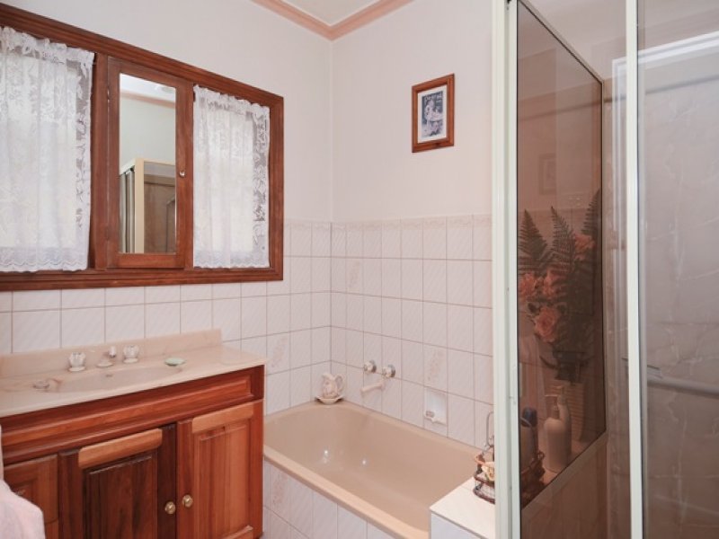 19 Buxton Road, Herne Hill image 9
