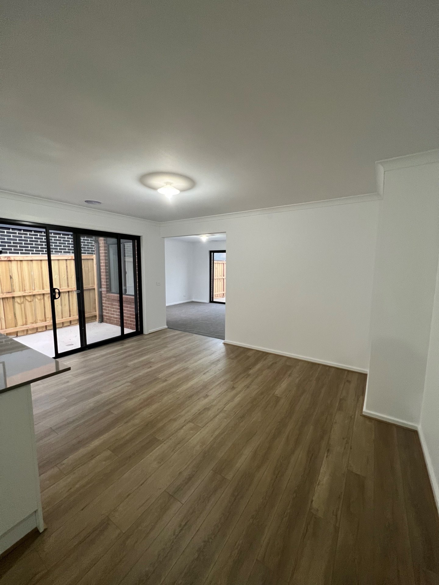 19 Caddy Road, Tarneit image 2