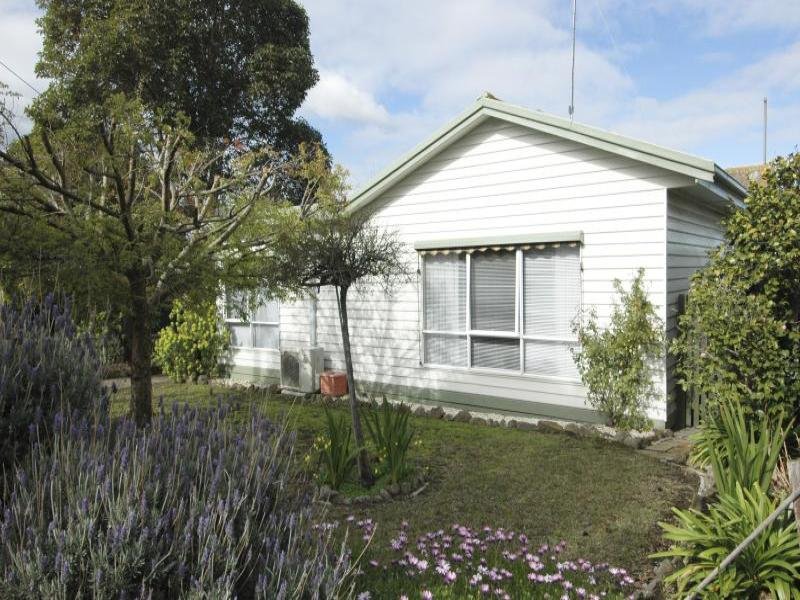 19 Cambra Road, Belmont image 1