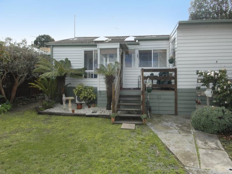 19 Cambra Road, Belmont image 6