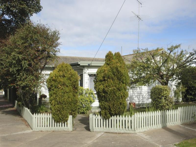 19 Cambra Road, Belmont image 7
