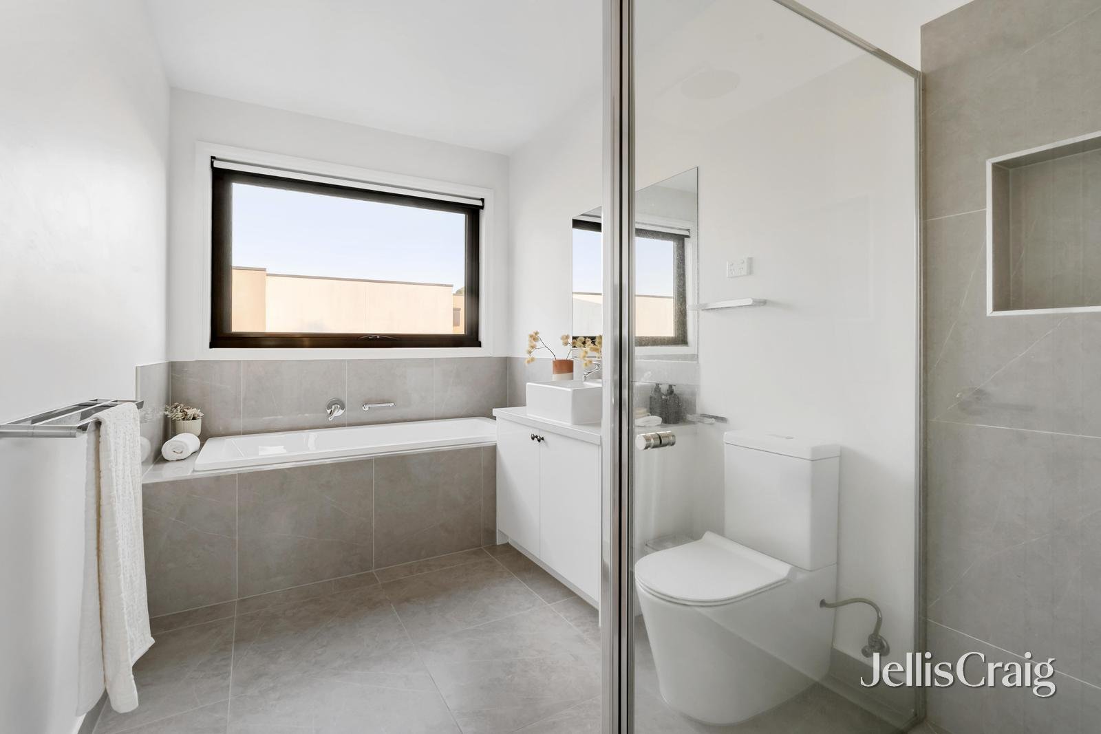 1/9 Canara Street, Doncaster&nbsp;East image 7