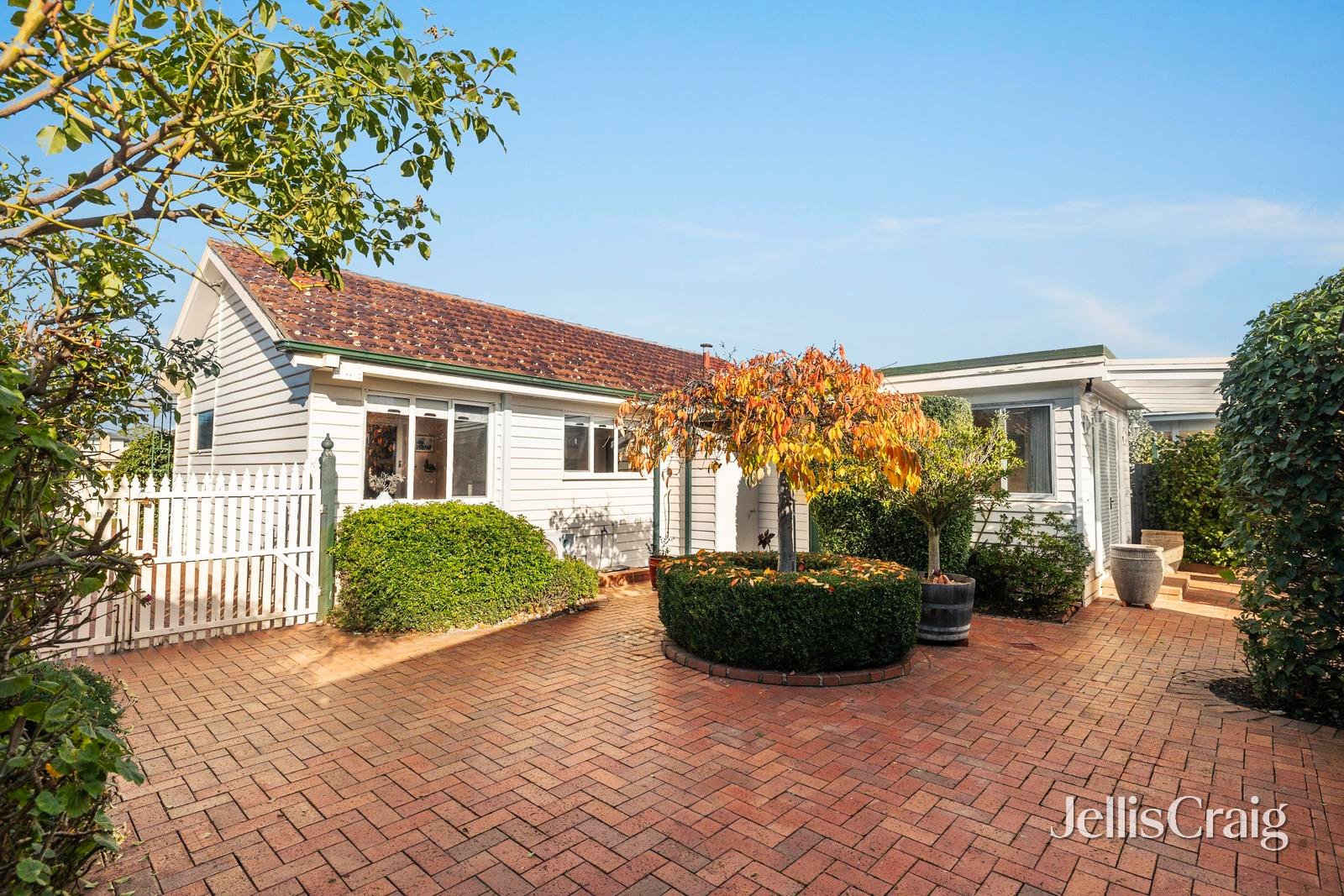 19 Catherine Road, Bentleigh&nbsp;East image 2