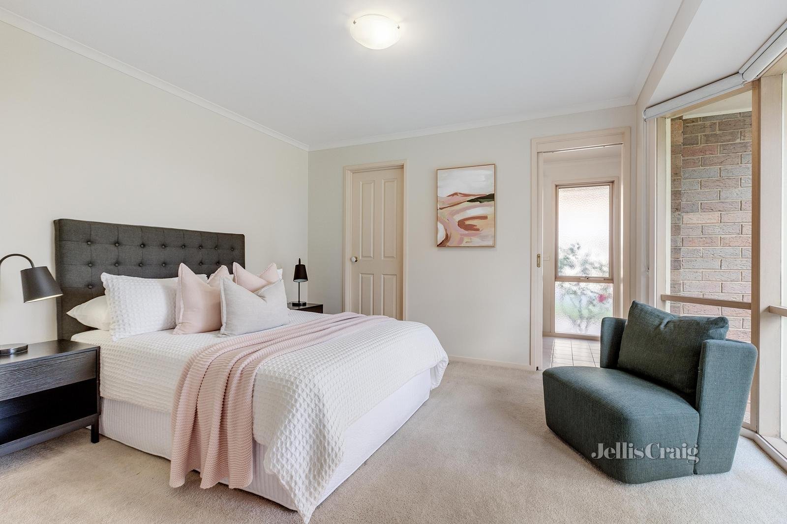 1/9 Charlton Street, Mount Waverley image 8