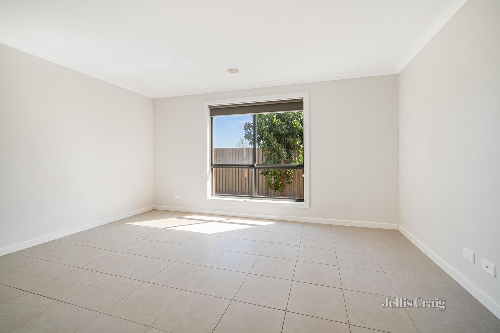 19 Chiara Court, Brown Hill image 11