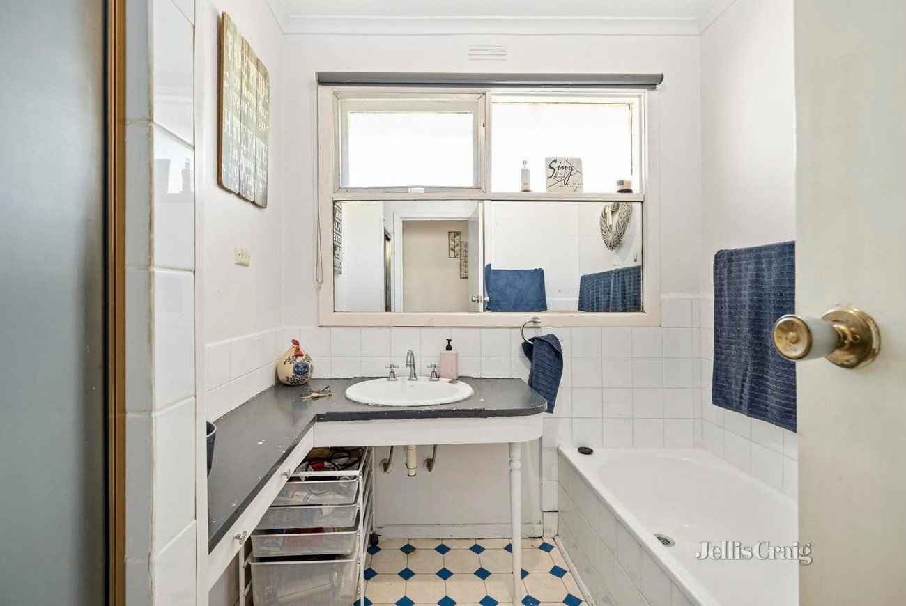 19 Church Road, Doncaster image 7