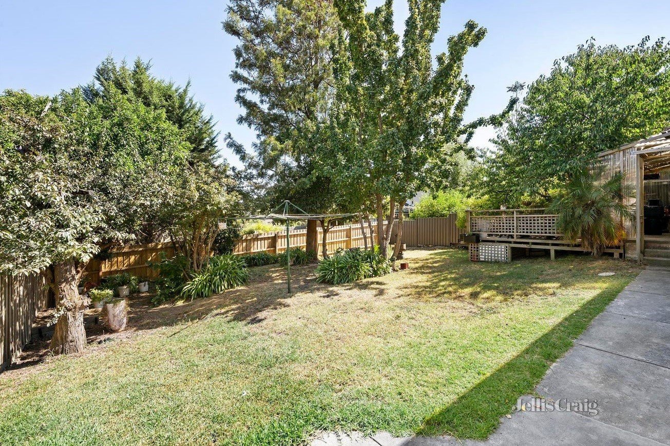 19 Church Road, Doncaster image 8