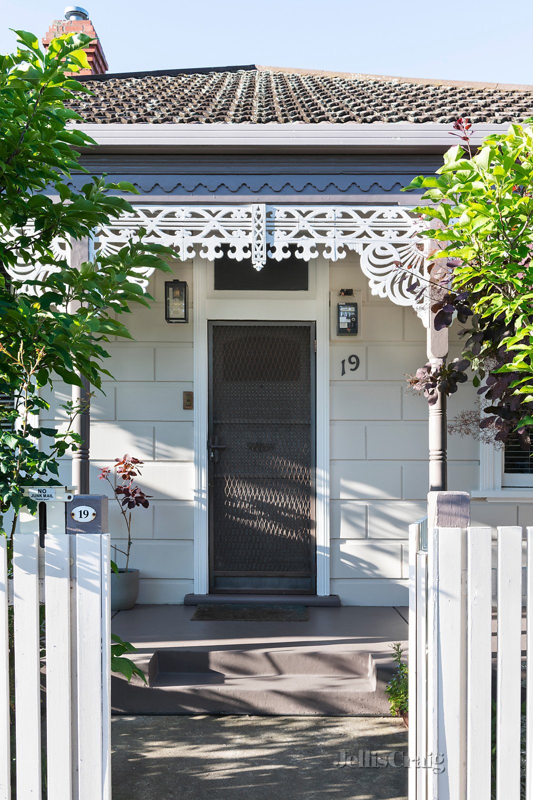 19 Claude Street, Northcote image 2