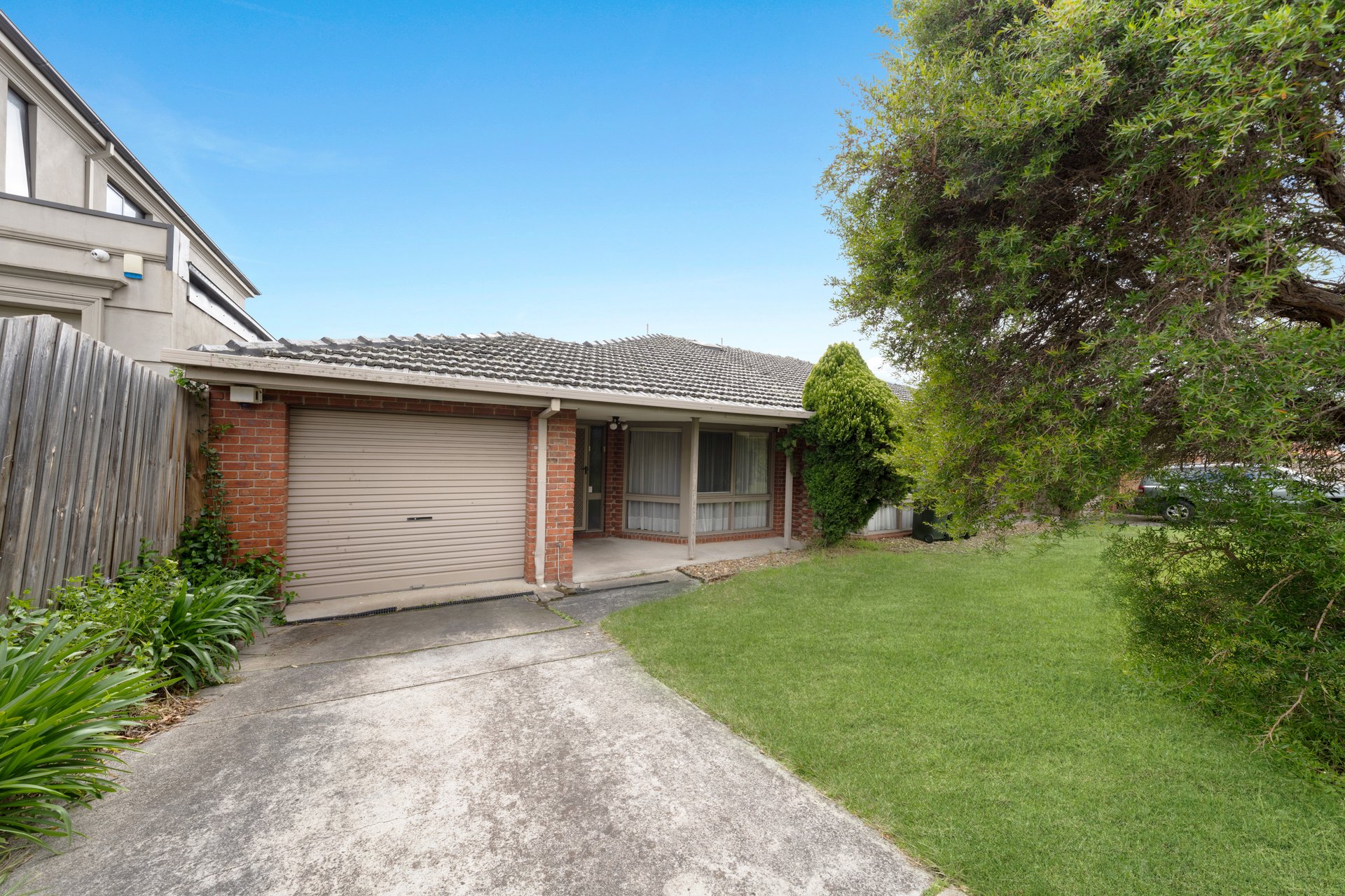1/9 Clifford Street, Glen&nbsp;Waverley image 1
