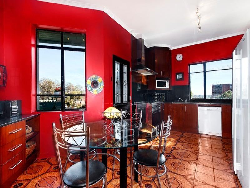 19 Cole Avenue, Kew East image 4
