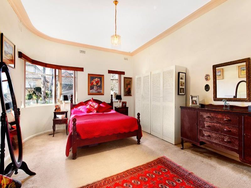 19 Cole Avenue, Kew East image 6