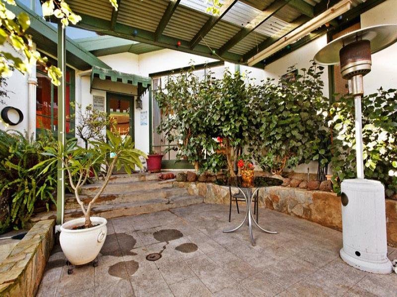 19 Cole Avenue, Kew East image 7
