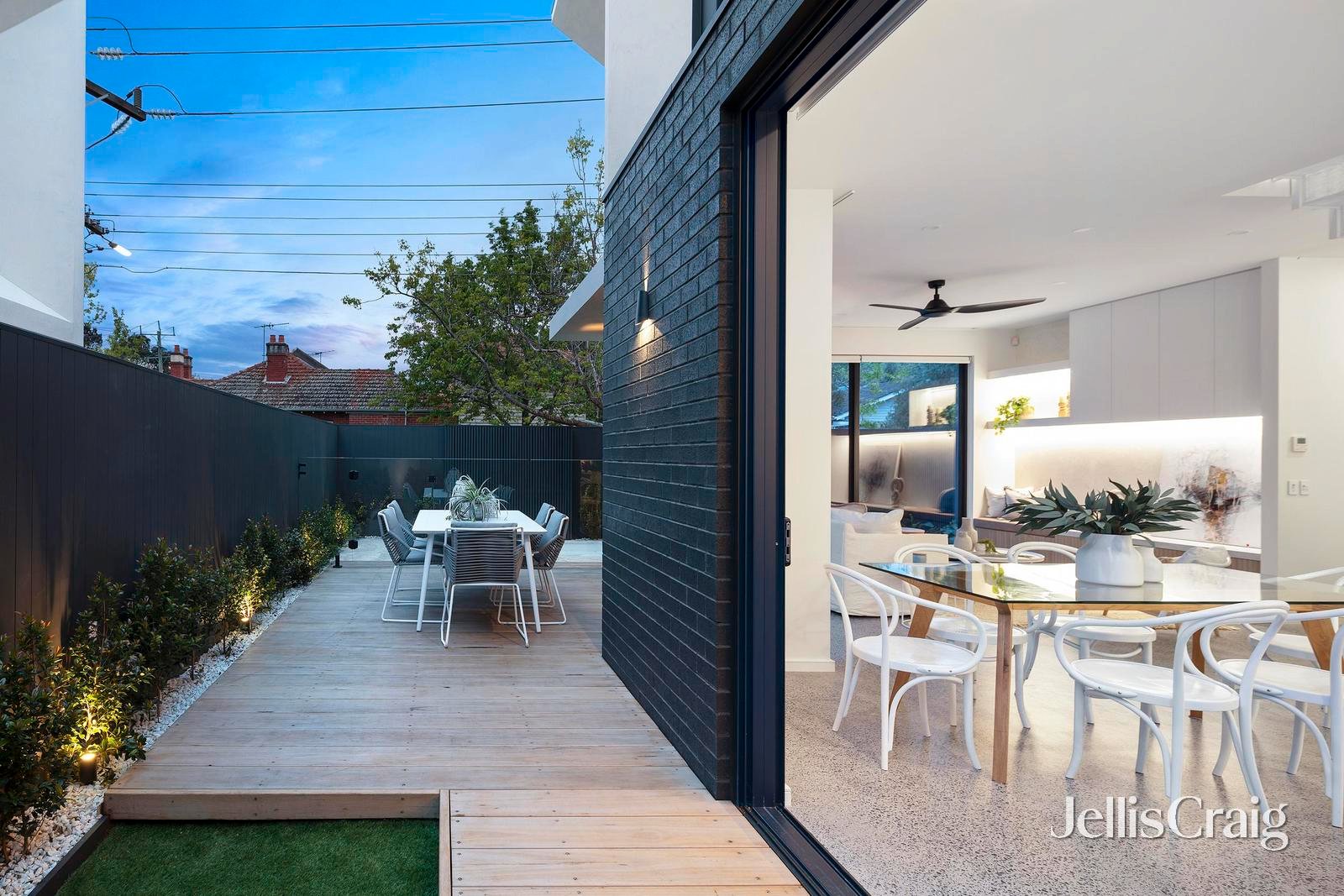 19 Coleridge Street, Elwood image 16