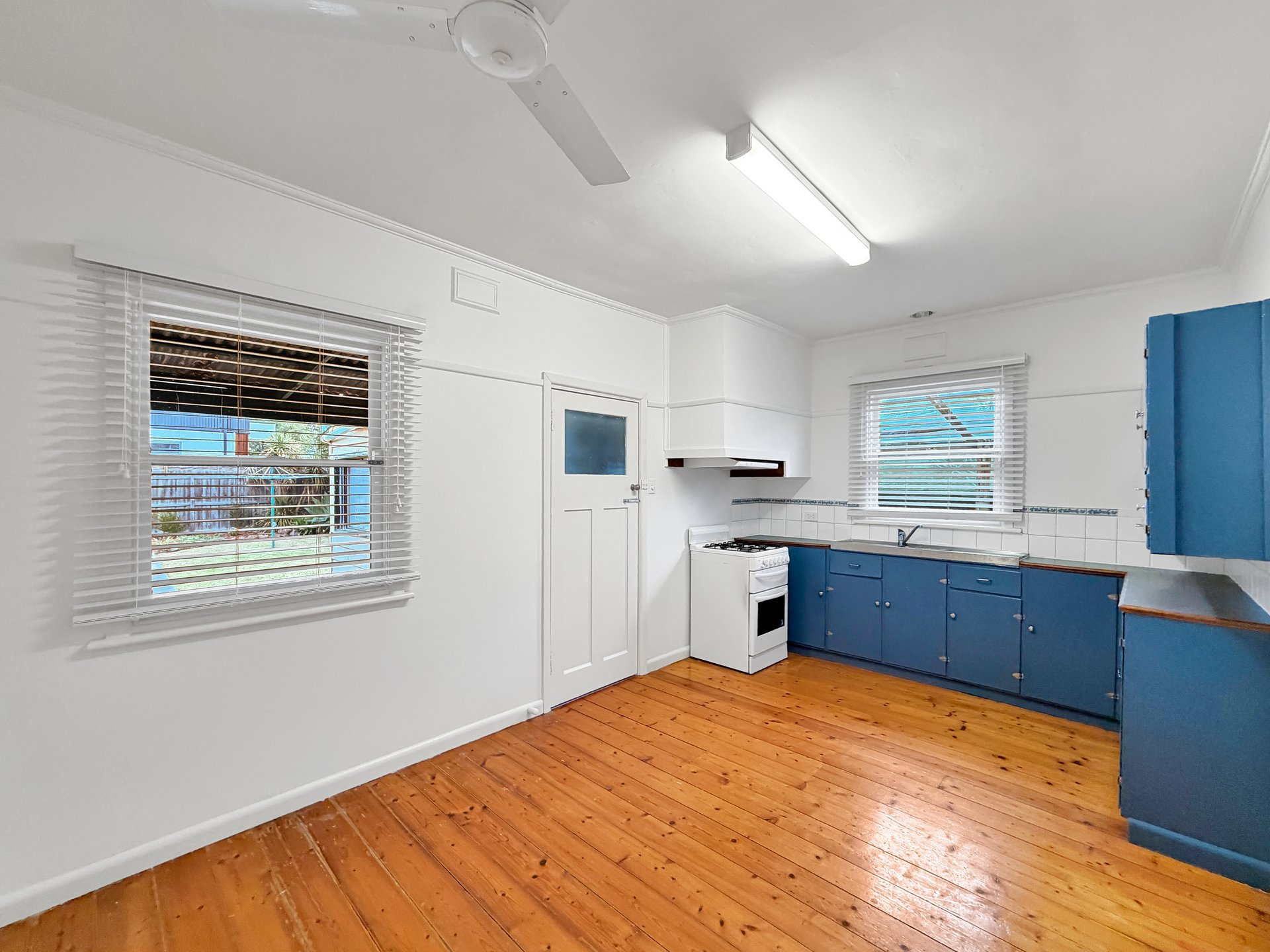 19 Collins Street, Geelong&nbsp;West image 4