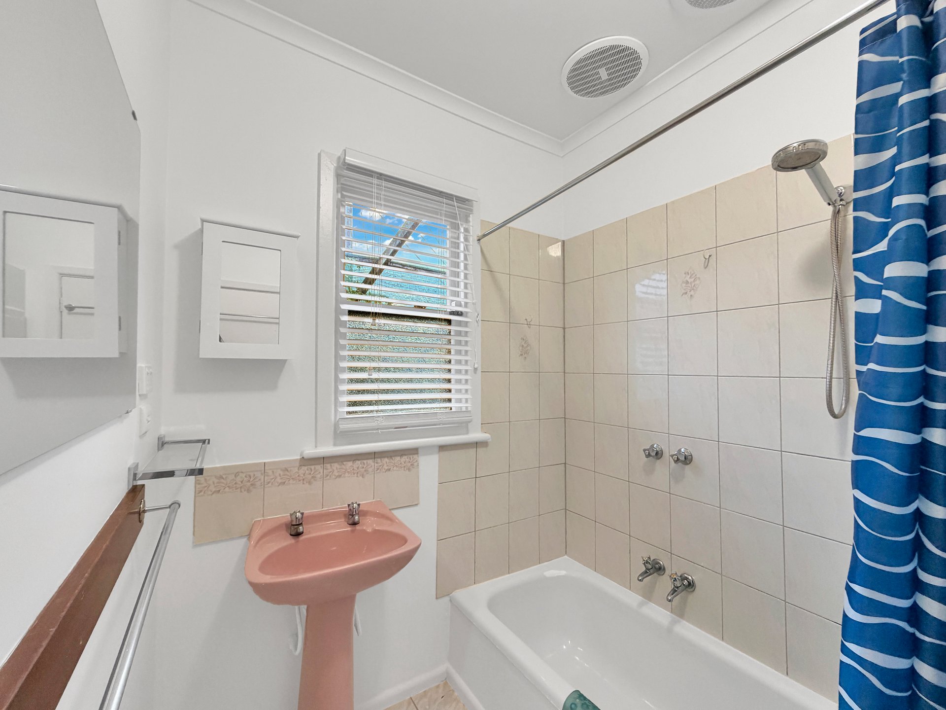 19 Collins Street, Geelong&nbsp;West image 5