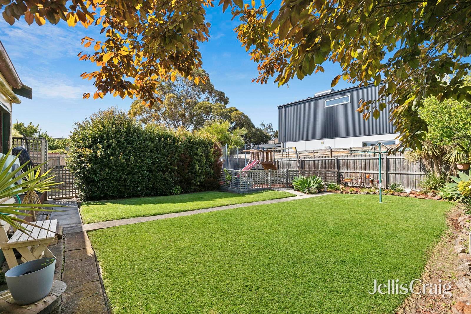 19 Collins Street, Geelong West image 3